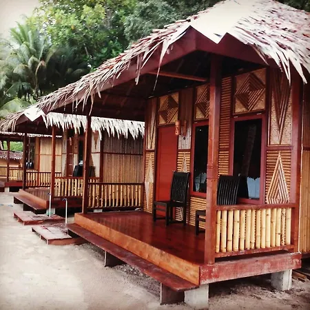 Aldejus Homestay Yennanas Besir Exterior photo