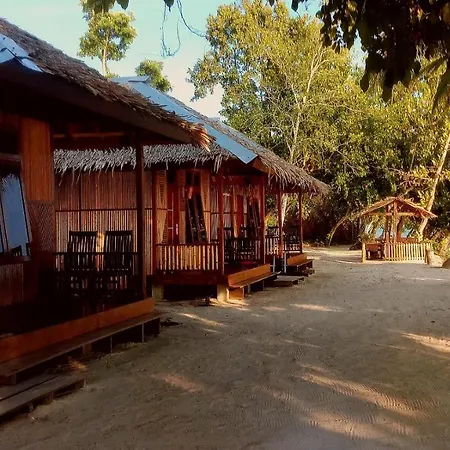 Aldejus Homestay Yennanas Besir Exterior photo